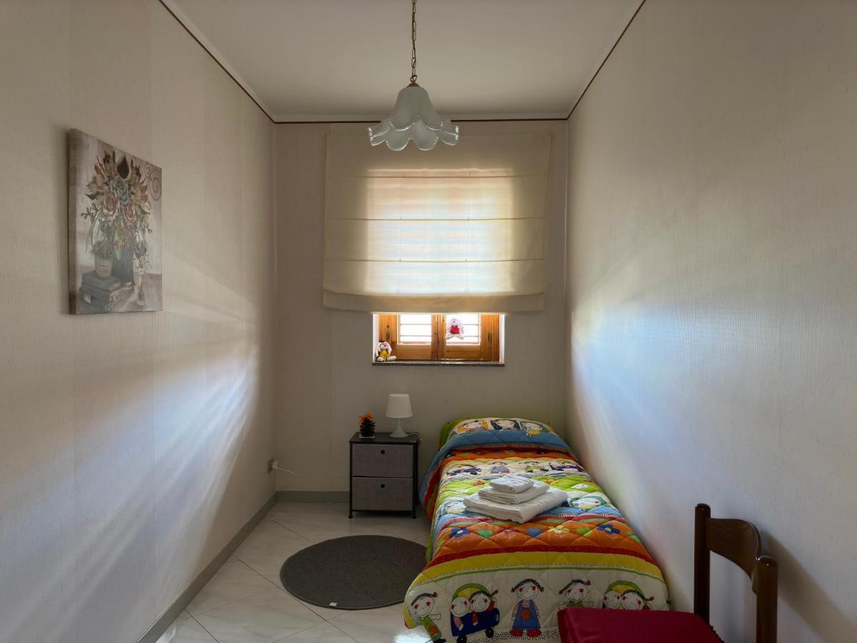 La Pigna Delle Aci Apartment アチレアーレ エクステリア 写真