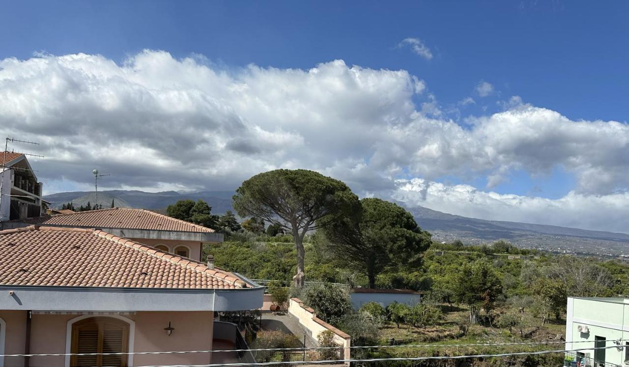 La Pigna Delle Aci Apartment アチレアーレ エクステリア 写真