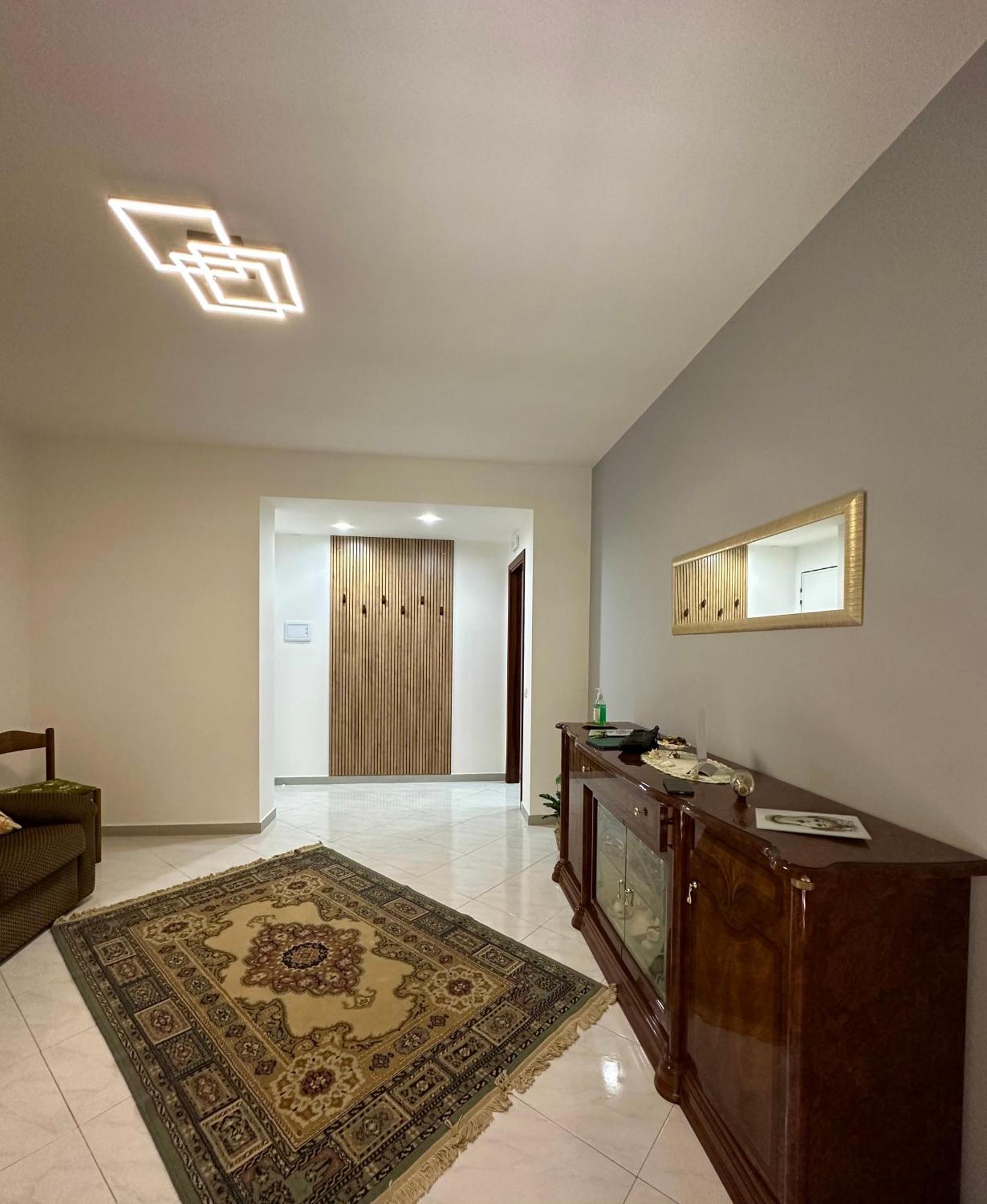 La Pigna Delle Aci Apartment アチレアーレ エクステリア 写真
