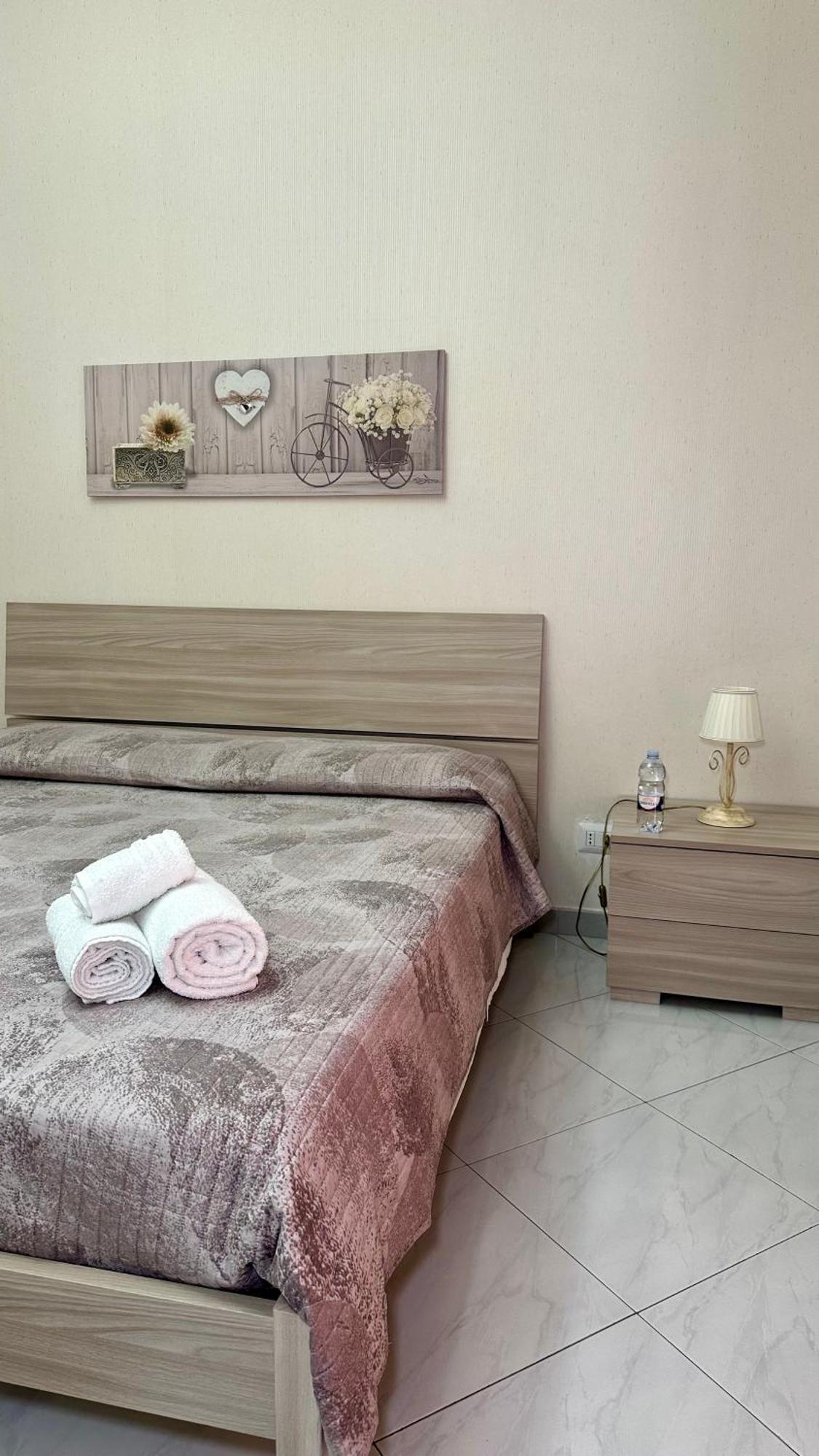 La Pigna Delle Aci Apartment アチレアーレ エクステリア 写真